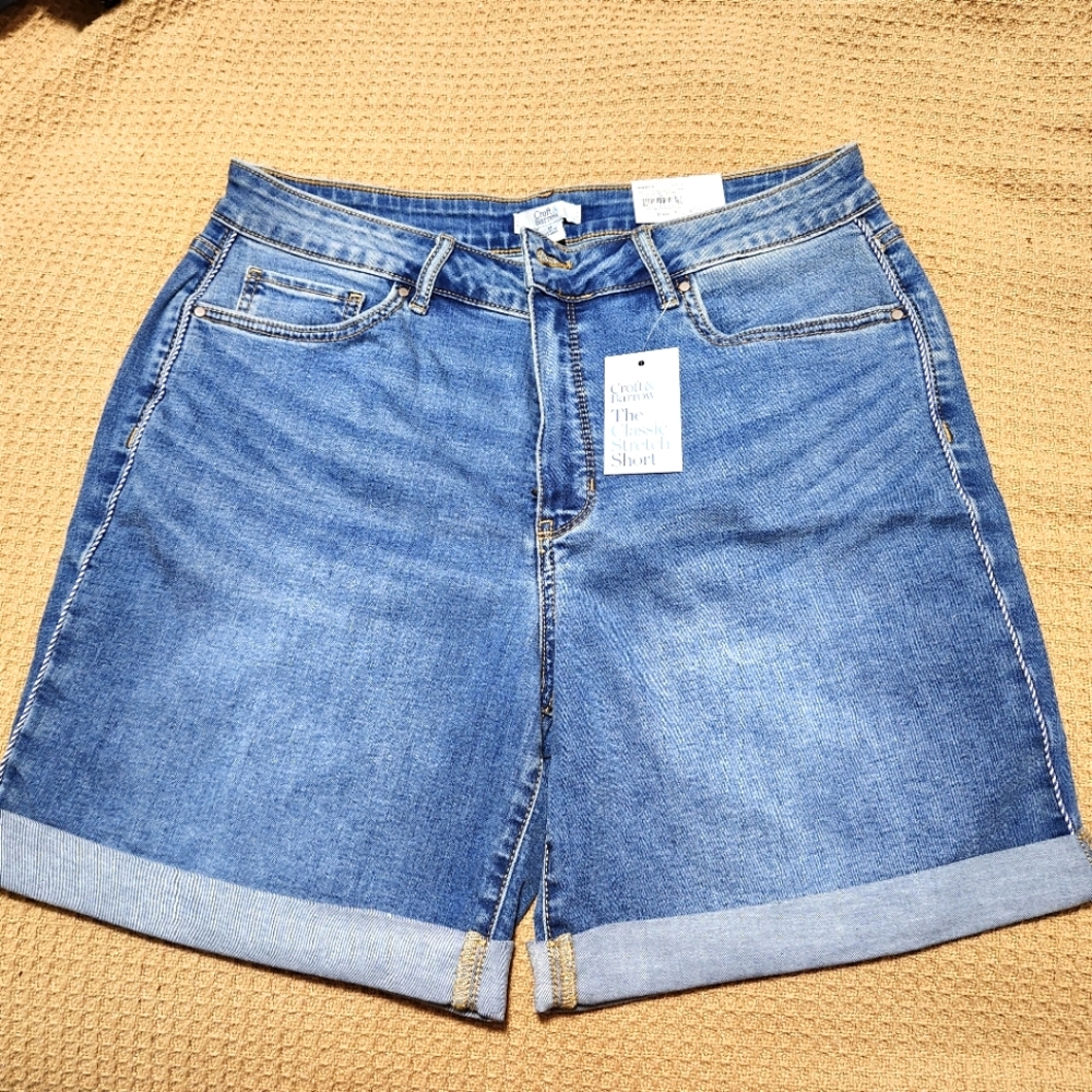 Croft n barrow Jean shorts  sz 14